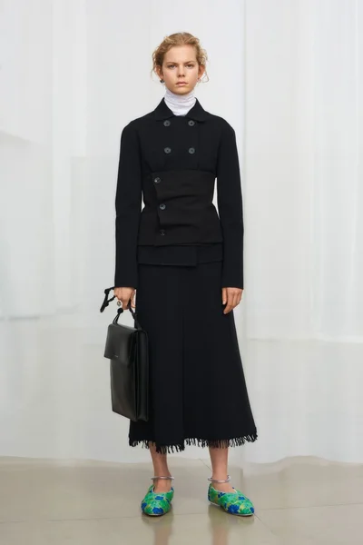 Look 32